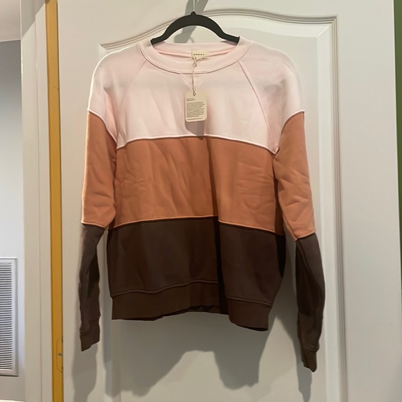 DONNI. Tops - DONNI Sweatshirt size s NWT pit to pit 21🤎
